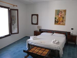 B & B Palazzo Maestro & Corte Maestro Rooms