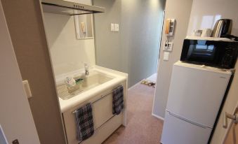 Shinjuku Warm House - Housity