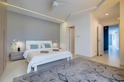 Stunning Apartment in a Central Location with Views Hotels in Ta' Xbiex