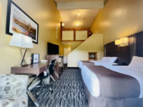 Fernie Stanford Resort Hotels in Fernie