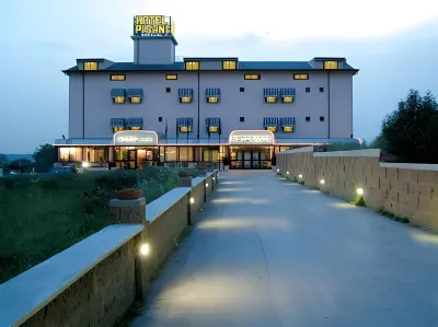 Pisani Hotel فنادق في San Marco Evangelista