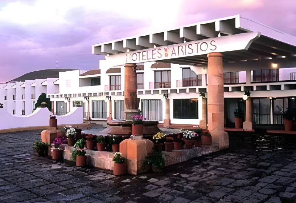 hotel overview picture
