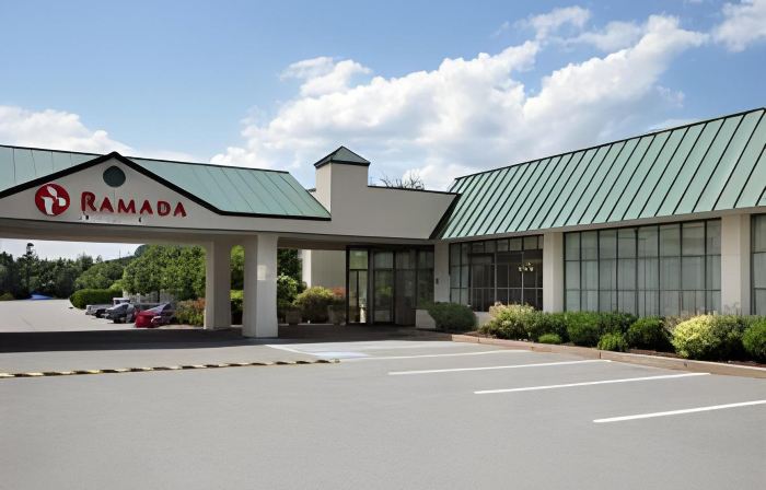 Hawthorn Extended Stay by Wyndham Ellsworth / Bar Harbor