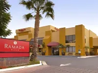 Ramada Plaza by Wyndham Garden Grove/Anaheim South