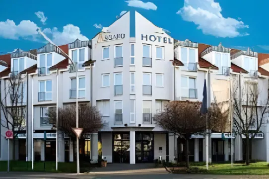 Asgard Hotel