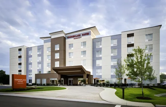 聖路易斯愛德華茲維爾萬豪TownePlace套房酒店