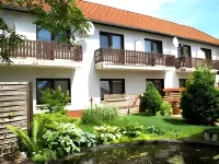 Hotel Zum Goldenen Stern Hotels in Гальбе