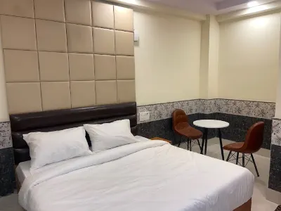 Family Guest House Hotels near UAS DTU