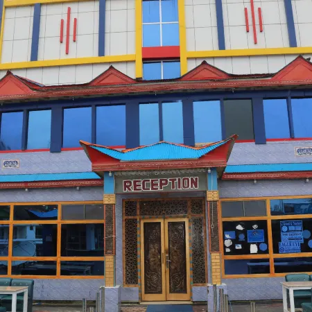 Blue Ocean Hotel Kalam
