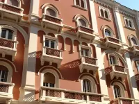 โฮสต์ ดอลซี ริสเวกลี