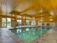 Comfort Suites Redding - Shasta Lake Hotels in Redding