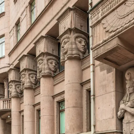 Мини-отель Egyptian House Отели рядом с достопримечательностью «Тюрьма Кресты»