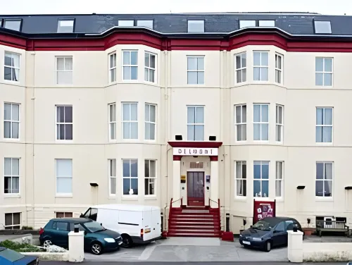 Delmont Hotel & View Restaurant Hotels in Scarborough