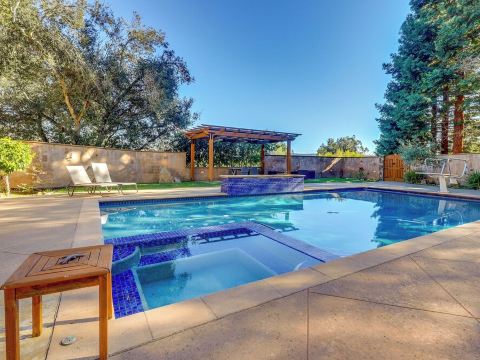 Santa Rosa Home w/ Private Pool & Tennis Court