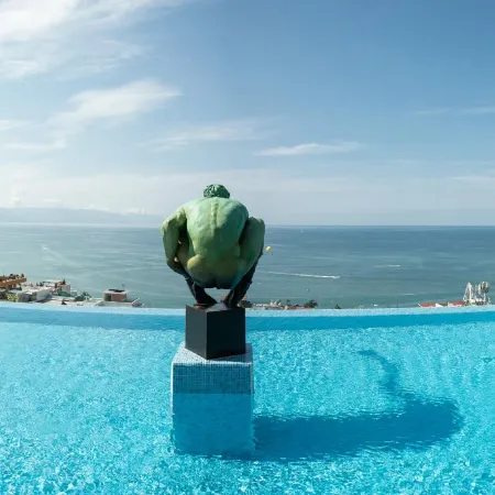 Pinnacle Resorts 179 - Adults Only