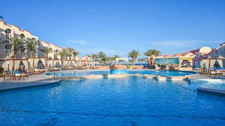 Protels Beach Club & Spa Отели в г. Qesm Marsa Alam