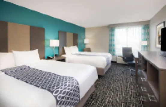 La Quinta Inn & Suites by Wyndham Atlanta Airport North