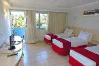 Bay Park Hotel Resort Hotels near Juscelino Kubitschek Bridge