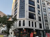 Pars Palas Hotel Hotels near متحف وان