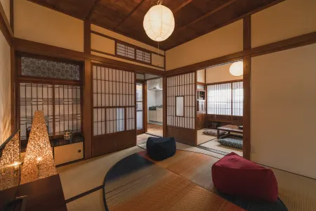 Castle Inn Tou Отели рядом с достопримечательностью «Ozu Castle»