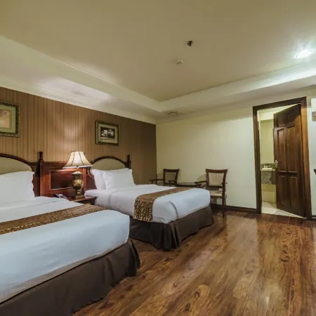 Villa Caceres Hotel