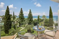 Delfinia Hotel - Meerblick