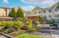 Extended Stay America Suites - Portland - Hillsboro Hotel berhampiran Maurices