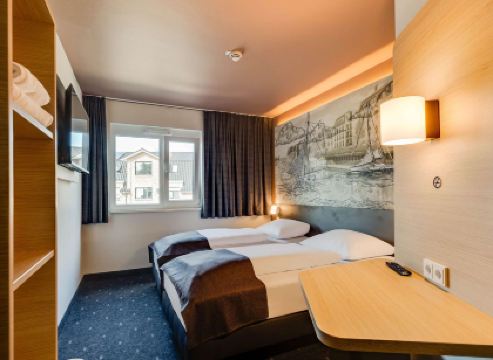 B&B HOTEL Oldenburg