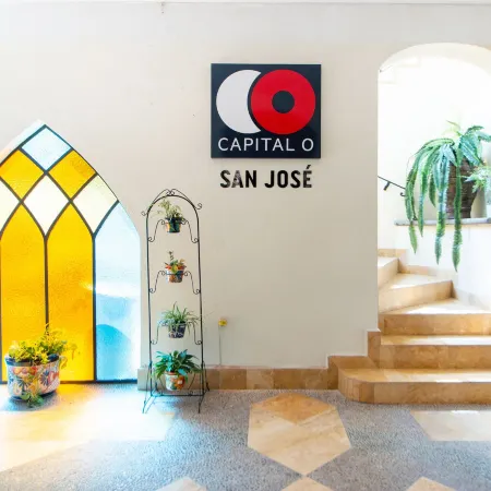 Capital O San Jose, San Luis Potosi Отели рядом с достопримечательностью «Театр Ла-Пас»