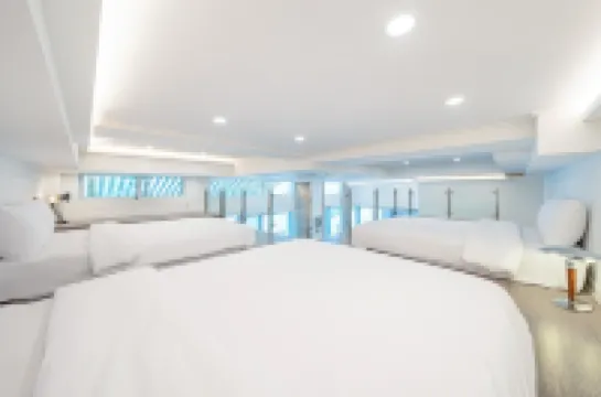 Yeosu Moine Pool Villa