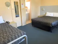 Flinders Motel Hotel dekat Wollongong City Gallery