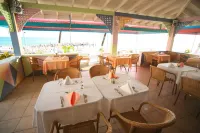 Timothy Beach Resort - breakfast