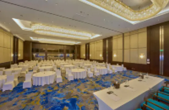 クラウン プラザ コーチ by IHG