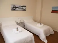 Apartamentos Turisticos Puente Romano Portal 4 Bajo -A