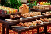 Marriott Cincinnati Airport - breakfast