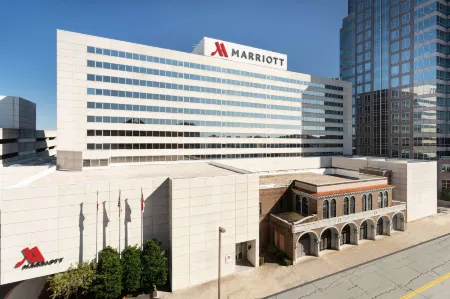 Marriott Greensboro Downtown Отели в г. Гилмер
