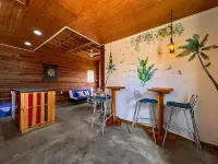 Royal Rat Hostel Hotels in Placencia