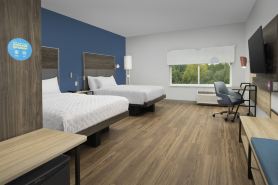 Tru by Hilton Charlotte Airport Lake Pointe