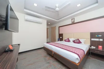 Famous Residency Hotel in zona Dsit,collage,samayapuram,trichy