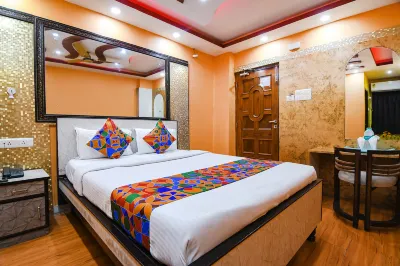 FabExpress Wild Orchid - 800m from Medica Superspecialty Hospital Hotel in zona Patuli Lake Side