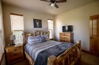 Ski in/ski out Granby Ranch Home- Ski, Golf, Fish, Bike, Hike, Relax- sleeps 8