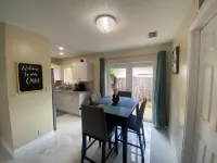 Your Perfect Retreat; 10Min from the Beach, Downtown, Las Olas and the Airport