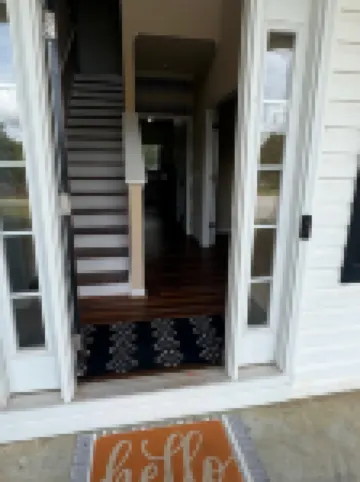 The HART of Tiger Town!  Lakefront home less than 4 miles to Clemson University