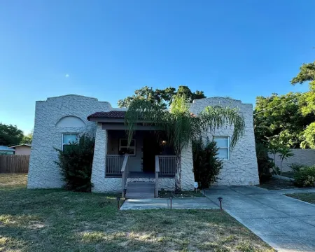 Casa Antigua: Historic Villa with POOL & FIRE-PIT Hotels in Cocoa