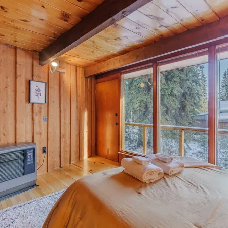 Star-Shaped Midcentury Modern Aurora Retreat + Hot Tub + Game Room