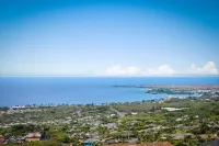 Panoramic view of ocean.  Excellent location. Quiet neighborhood. Sleep 10