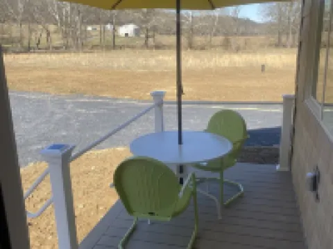 New build OWL HOUSE, quiet, near trails, stargazing! Hotels in Perry County