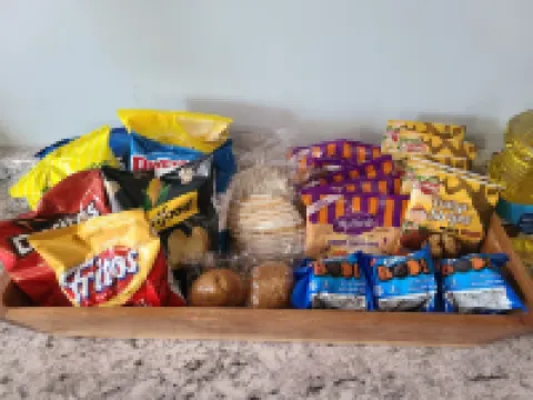 Newly transformed farm cottage off the beaten path! 賽歐託縣酒店