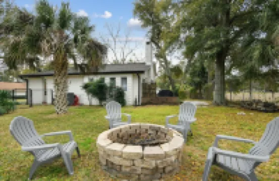 Venetian Garden Retreat with Arcade Games & Hot Tub