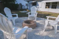Venice Villa - Minutes to Beaches + Pool